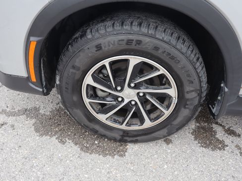 Used 2024 Mitsubishi Eclipse Cross ES AWD/4WD image 14