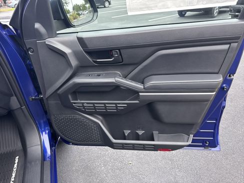 New 2025 Toyota Tacoma 2WD Double Cab image 36