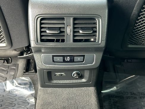 Used 2021 Audi Q5 Premium Plus w/ Premium Plus Package image 25