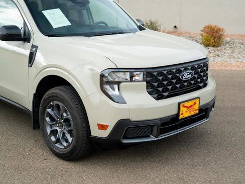 Certified 2025 Ford Maverick XLT w/ Equipment Group 301A image 2