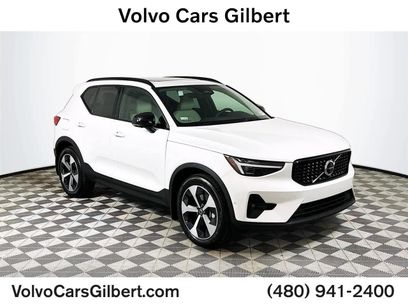 Used 2025 Volvo XC40 B5 Plus w/ Climate Package