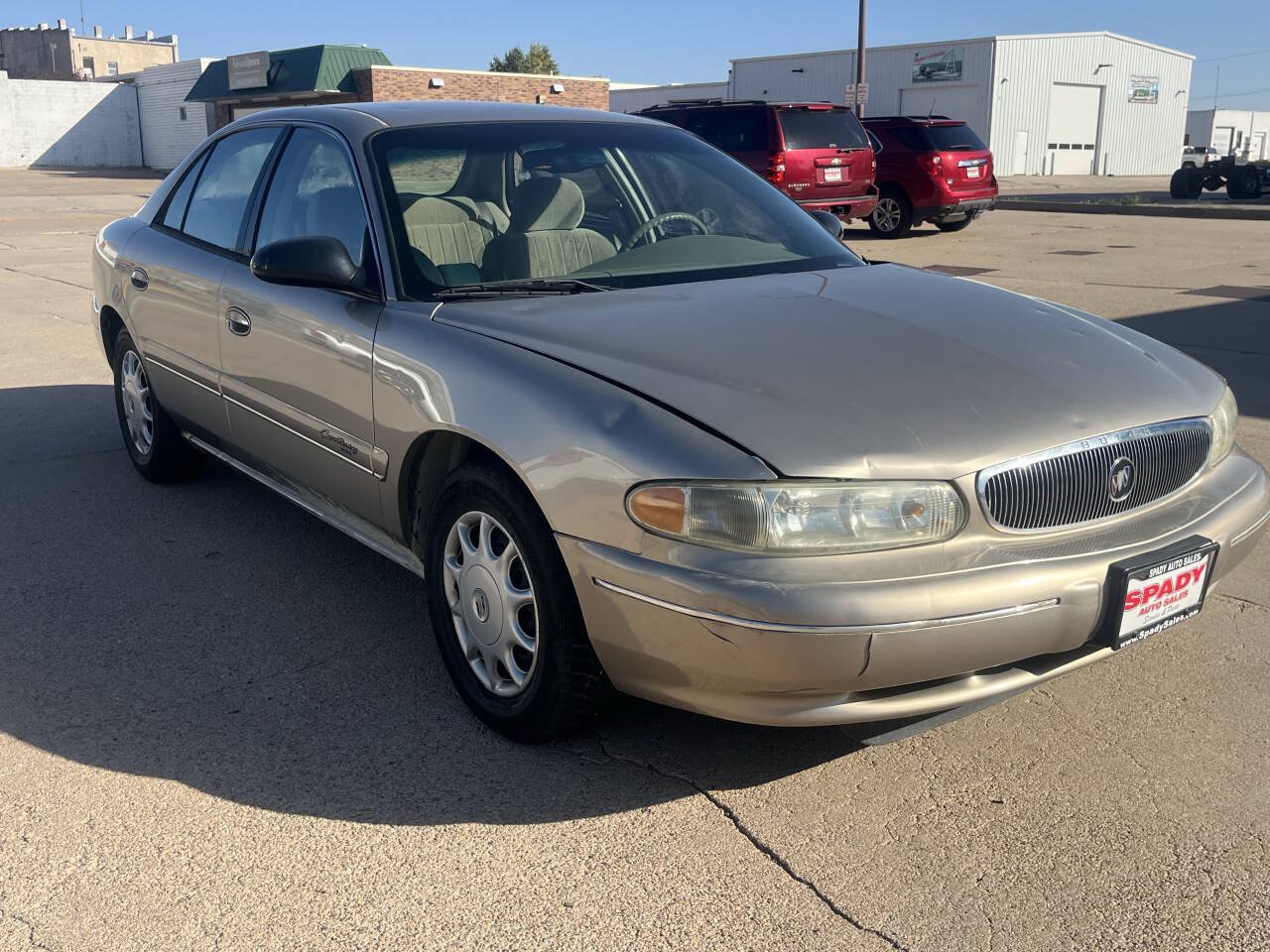 Used 1999 Buick Century Custom FWD image 1