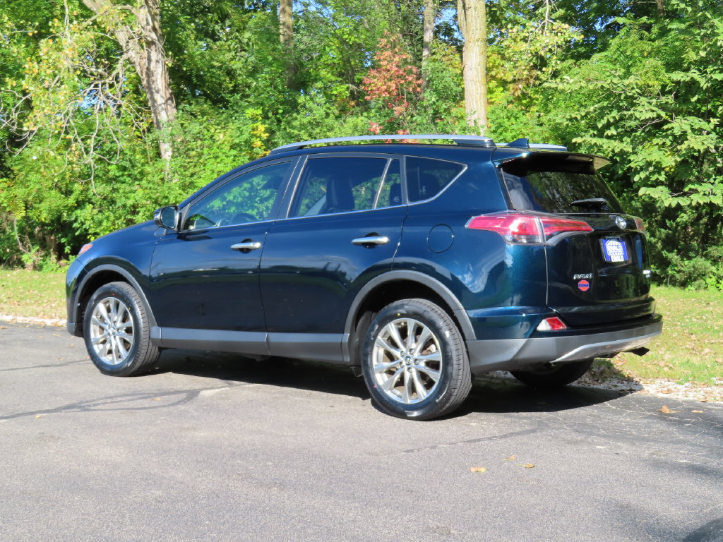 Used 2018 Toyota RAV4 Limited w/ All Weather Liner Package AWD/4WD image 31