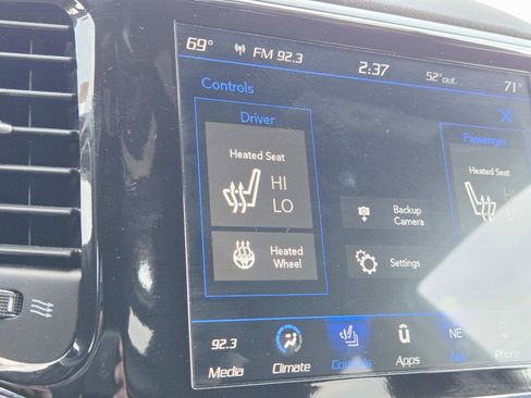 Used 2021 Jeep Grand Cherokee Laredo X image 31