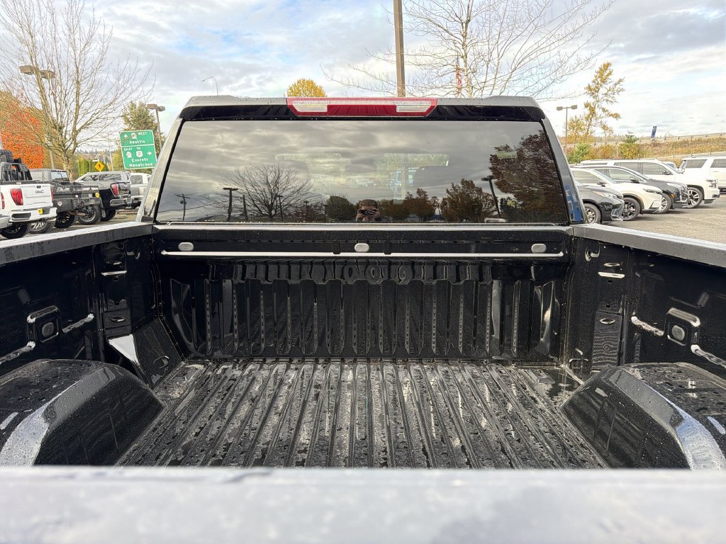 New 2026 Chevrolet Silverado 1500 RST w/ LPO, Dark Essentials Package AWD/4WD image 27