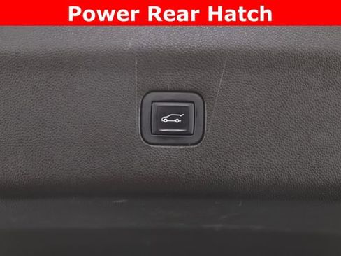 Used 2022 Buick Enclave Avenir w/ Avenir Technology Package image 32