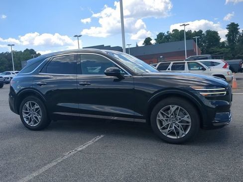 Used 2025 Genesis GV70 2.5T AWD/4WD image 2