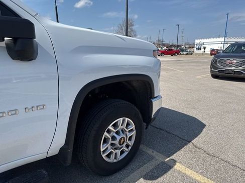 Used 2025 Chevrolet Silverado 2500 LT w/ Safety Package image 4