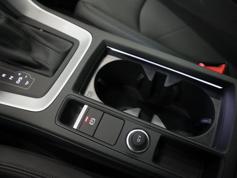 New 2025 Audi Q3 2.0T Premium image 22