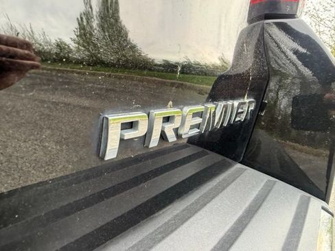 Used 2019 Chevrolet Tahoe Premier AWD/4WD image 8