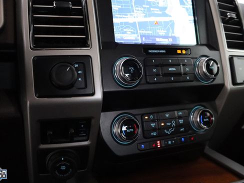 Certified 2021 Ford F450 King Ranch w/ King Ranch Ultimate Package image 21