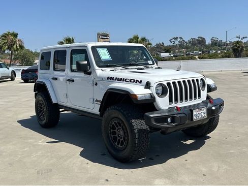 Used 2022 Jeep Wrangler Unlimited Rubicon w/ Xtreme Recon 35" Tire Package AWD/4WD image 3