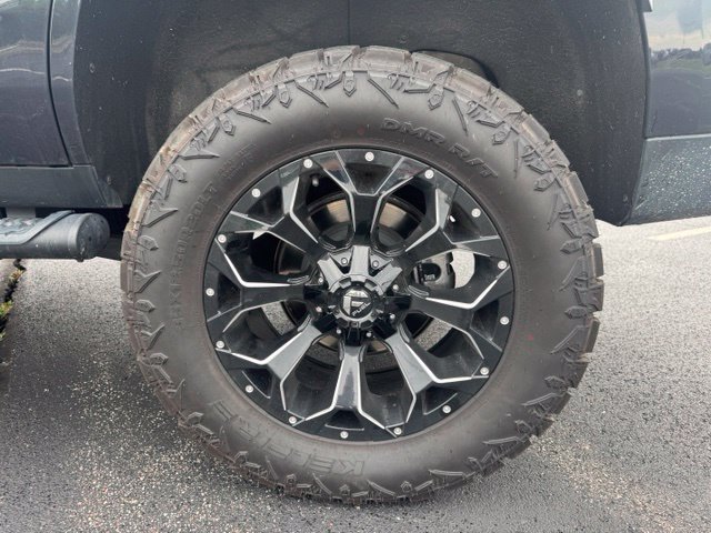 Used 2025 Chevrolet Tahoe Z71 AWD/4WD image 11