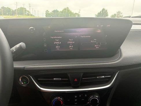 Used 2024 Buick Encore GX Sport Touring AWD/4WD image 18