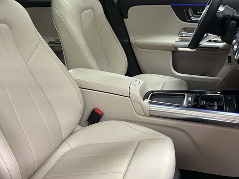 New 2026 Mercedes-Benz GLA 250 4MATIC image 35