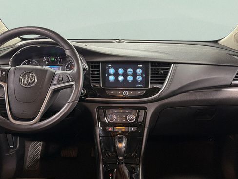 Used 2020 Buick Encore Preferred FWD image 33
