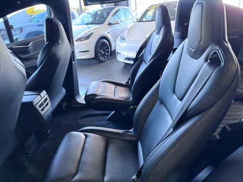 Used 2017 Tesla Model X 75D image 20