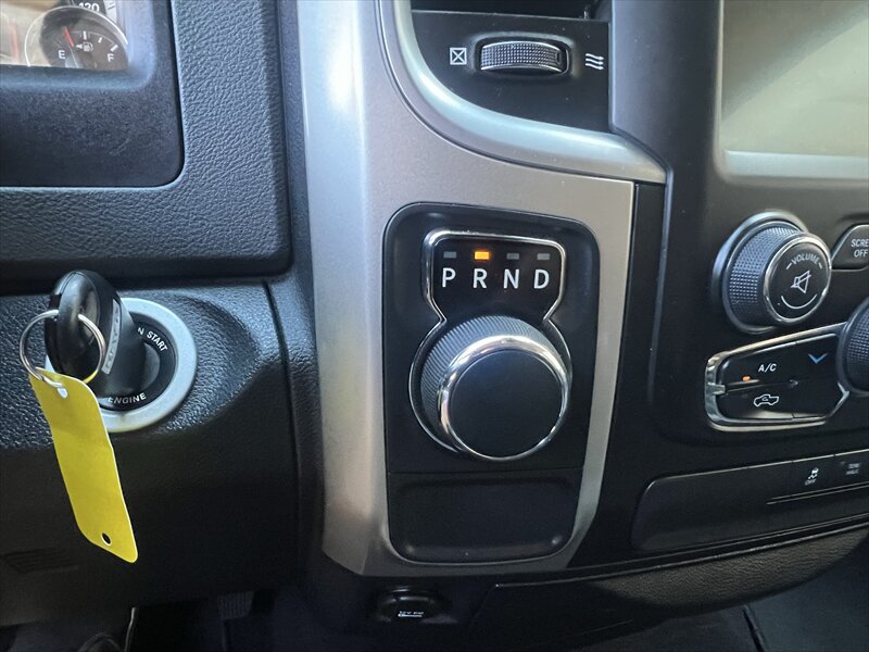 Used 2016 RAM 1500 Big Horn RWD image 28