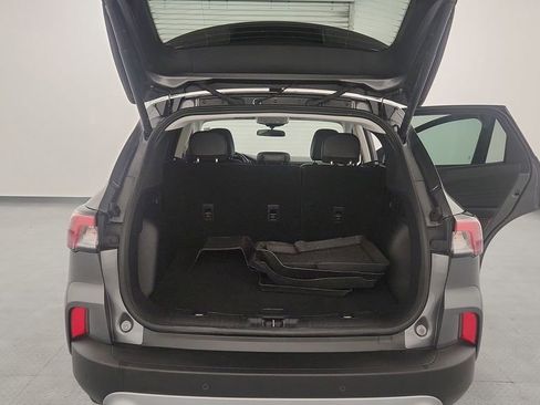 Used 2022 Ford Escape SEL w/ Technology Package image 31