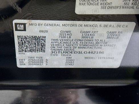 Used 2020 GMC Sierra 1500 SLT w/ SLT Premium Plus Package AWD/4WD image 37