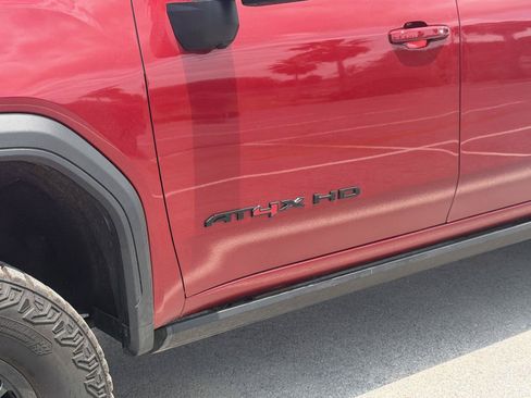 Used 2025 GMC Sierra 2500 AT4X AWD/4WD image 17