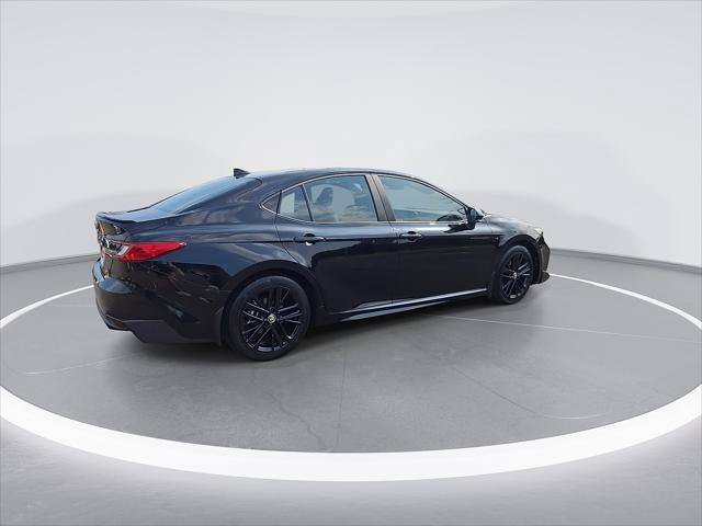 Certified 2026 Toyota Camry SE w/ Convenience Package FWD image 8