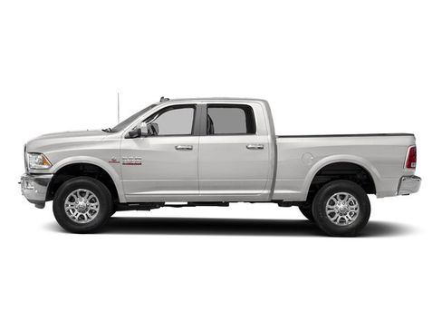 Used 2017 RAM 2500 Laramie image 3