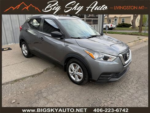 Used 2018 Nissan Kicks S w/ Exterior Package image 1