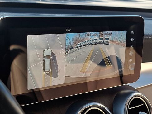 Certified 2020 Mercedes-Benz GLC 300 4MATIC image 17