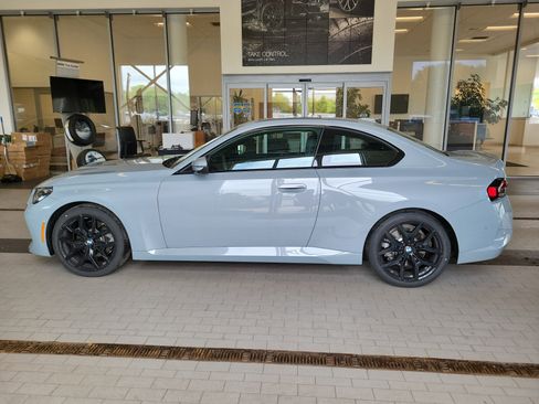 Used 2026 BMW 230i xDrive Coupe w/ M Sport Package AWD/4WD image 8