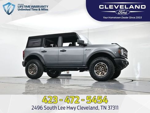 New 2025 Ford Bronco 4-Door image 28