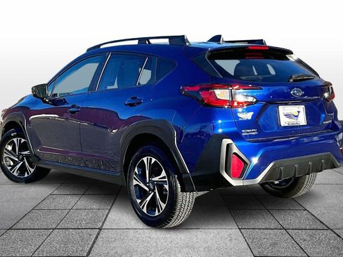 Used 2024 Subaru Crosstrek 2.0i Premium image 2