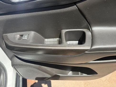 Used 2018 GMC Acadia SLT AWD/4WD image 65