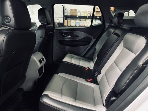 Used 2019 GMC Terrain SLT w/ Preferred Package image 19