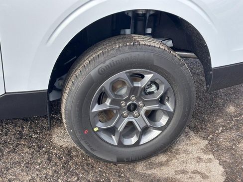 New 2026 Ford Maverick XLT w/ XLT Luxury Package FWD image 11