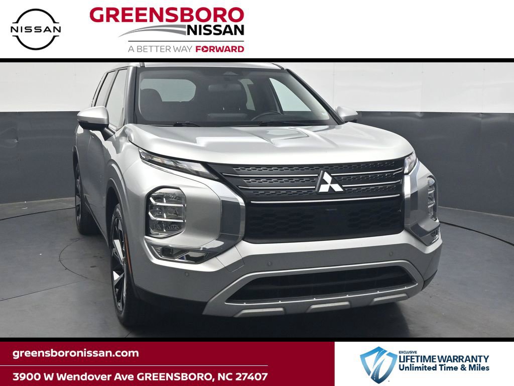 Used 2024 Mitsubishi Outlander SE FWD 360° Tour