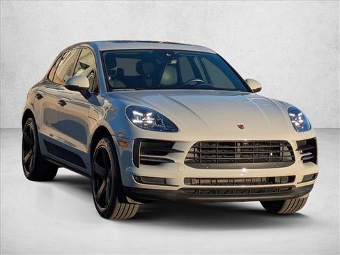 Used 2021 Porsche Macan S image 3