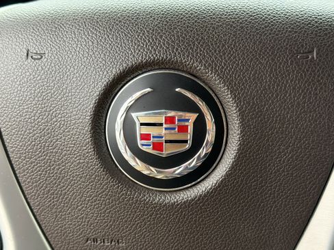 Used 2013 Cadillac Escalade EXT Premium image 26