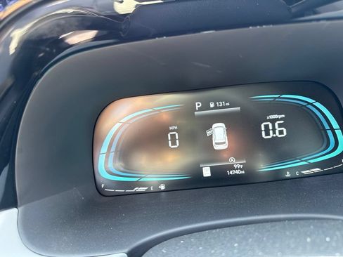 Used 2025 Hyundai Palisade SEL FWD image 12