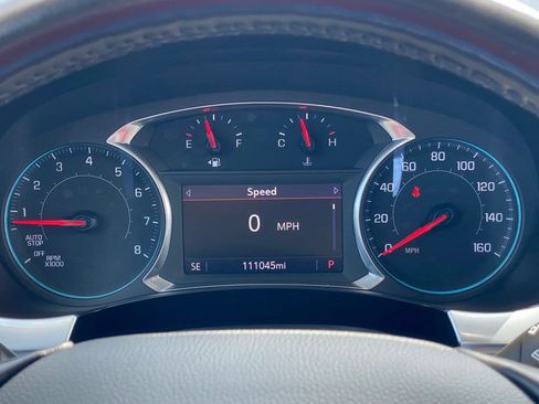 Used 2020 Chevrolet Traverse LT w/ Driver Confidence II Package FWD image 24