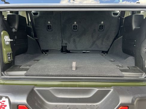 Used 2021 Jeep Wrangler Unlimited Sport image 27