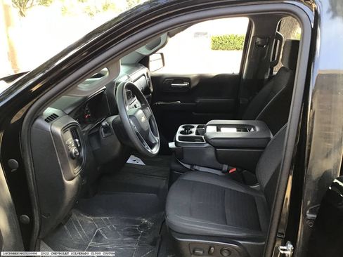 Used 2022 Chevrolet Silverado 1500 Custom RWD image 8