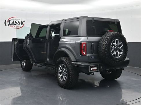 Used 2024 Ford Bronco Badlands image 33