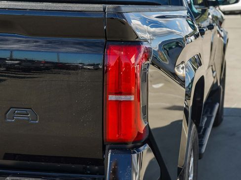 New 2026 Toyota Tacoma SR5 RWD image 8