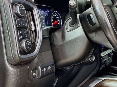 Used 2021 Chevrolet Silverado 3500 High Country w/ Z71 Off-Road Package AWD/4WD image 10
