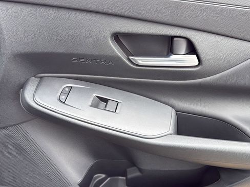 New 2026 Nissan Sentra SV w/ SV Convenience Package FWD image 28