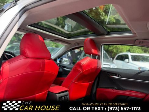 Used 2021 Toyota Camry XSE w/ Navigation Package FWD image 17