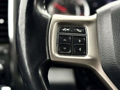Used 2015 RAM 1500 Laramie w/ Convenience Group AWD/4WD image 15