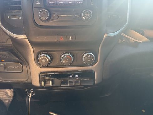 Used 2020 RAM 2500 Big Horn image 10