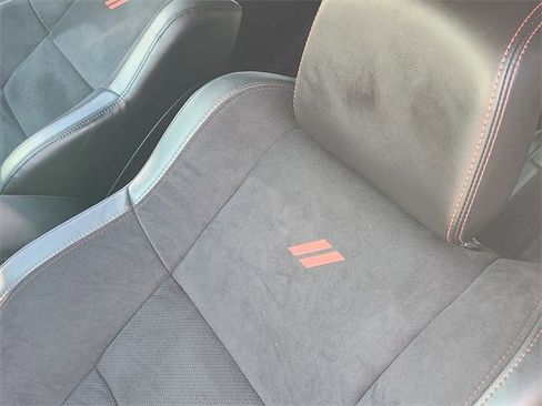 Used 2025 Dodge Durango GT image 24